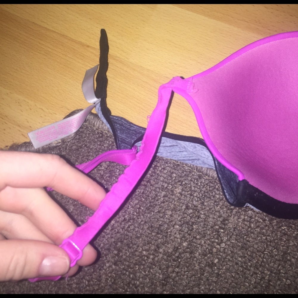 Bra - Picture 2 of 3