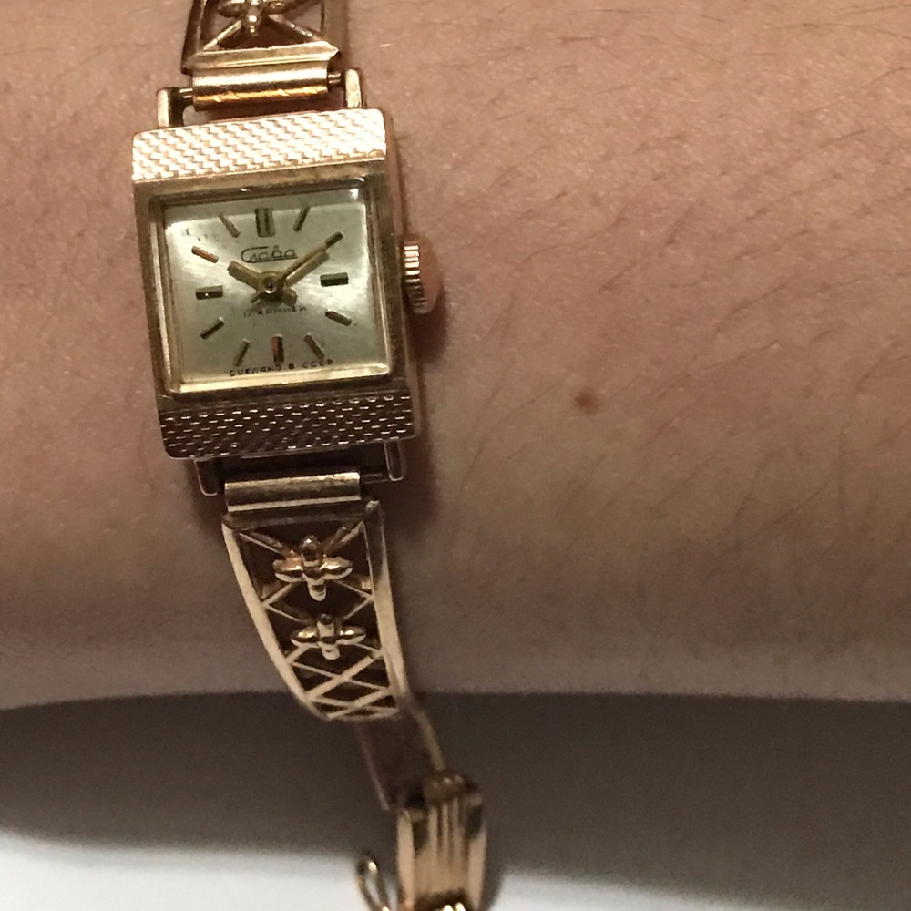 Women's vintage gold watch - Picture 1 of 4