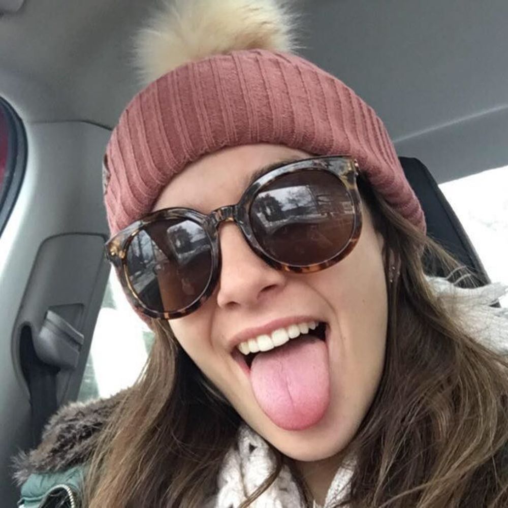 Meet your Posher, Jasmine