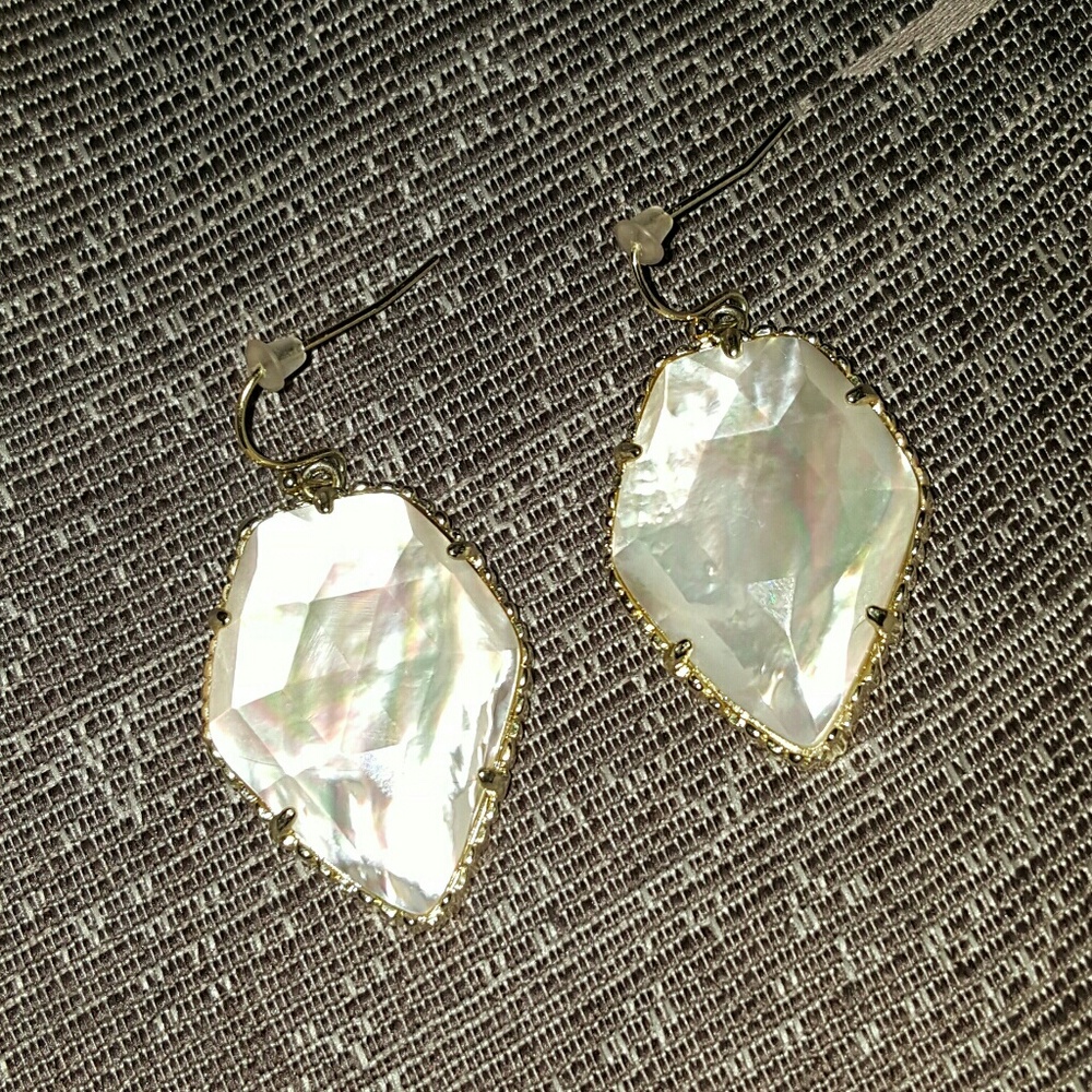Nwot kendra scott
