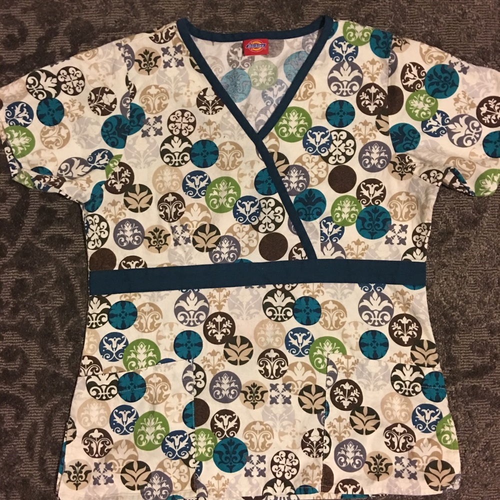 Dickies scrub top