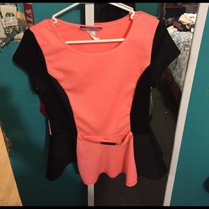 Blouse pink and black