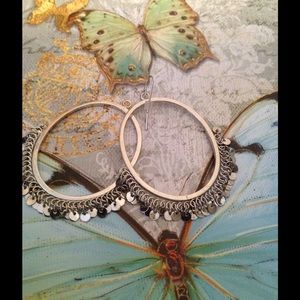 Confetti 2 in Hoops