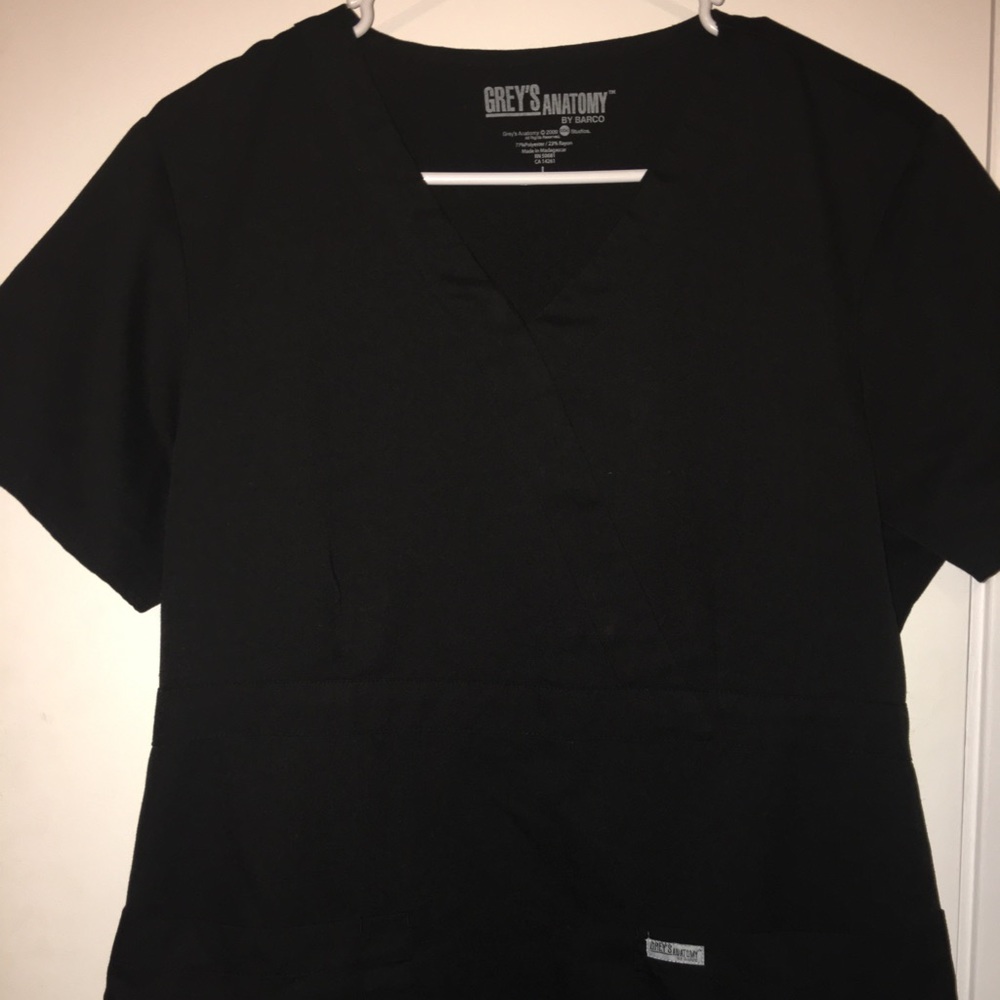 Greys anatomy by barco women's scrub top