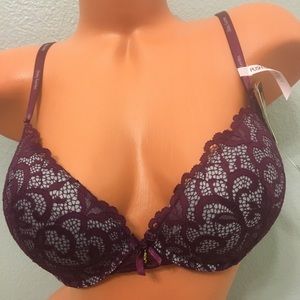💜 Daisy Fuentes Liberty Crochet Lace Bra NWT! 38C