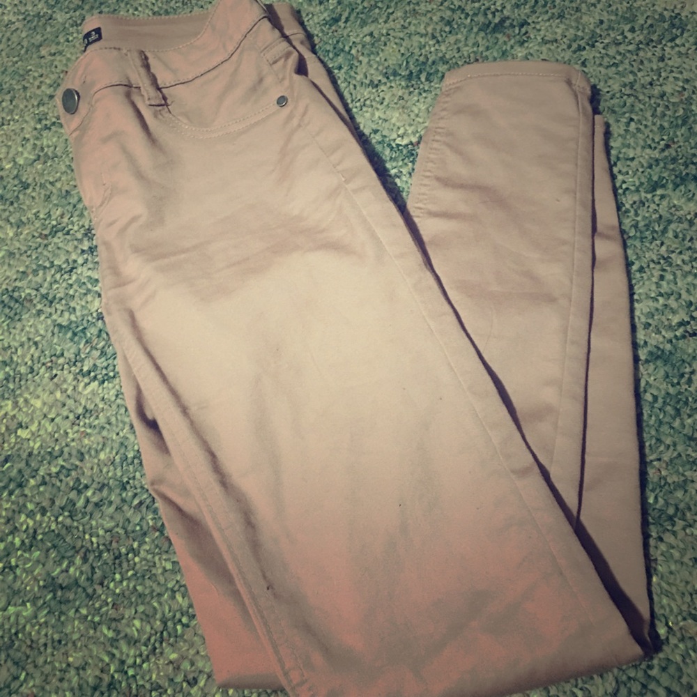 Matte light pink jeans