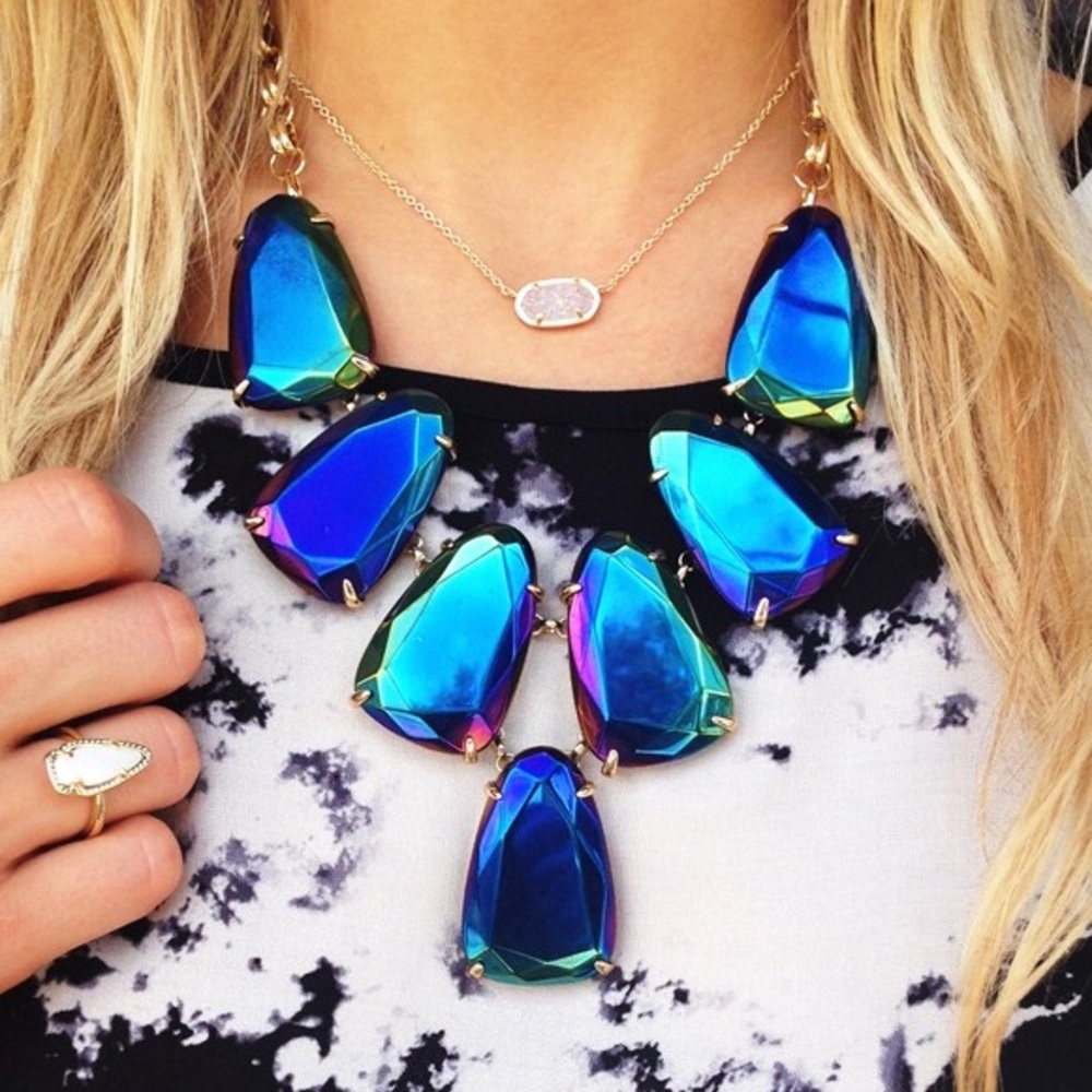 Kendra Scott iridescent drusy necklace