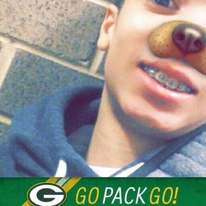 Meet your Posher, Deshawn