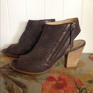 Paul Green Willow Peep Toe Ankle Booties sz 8.5
