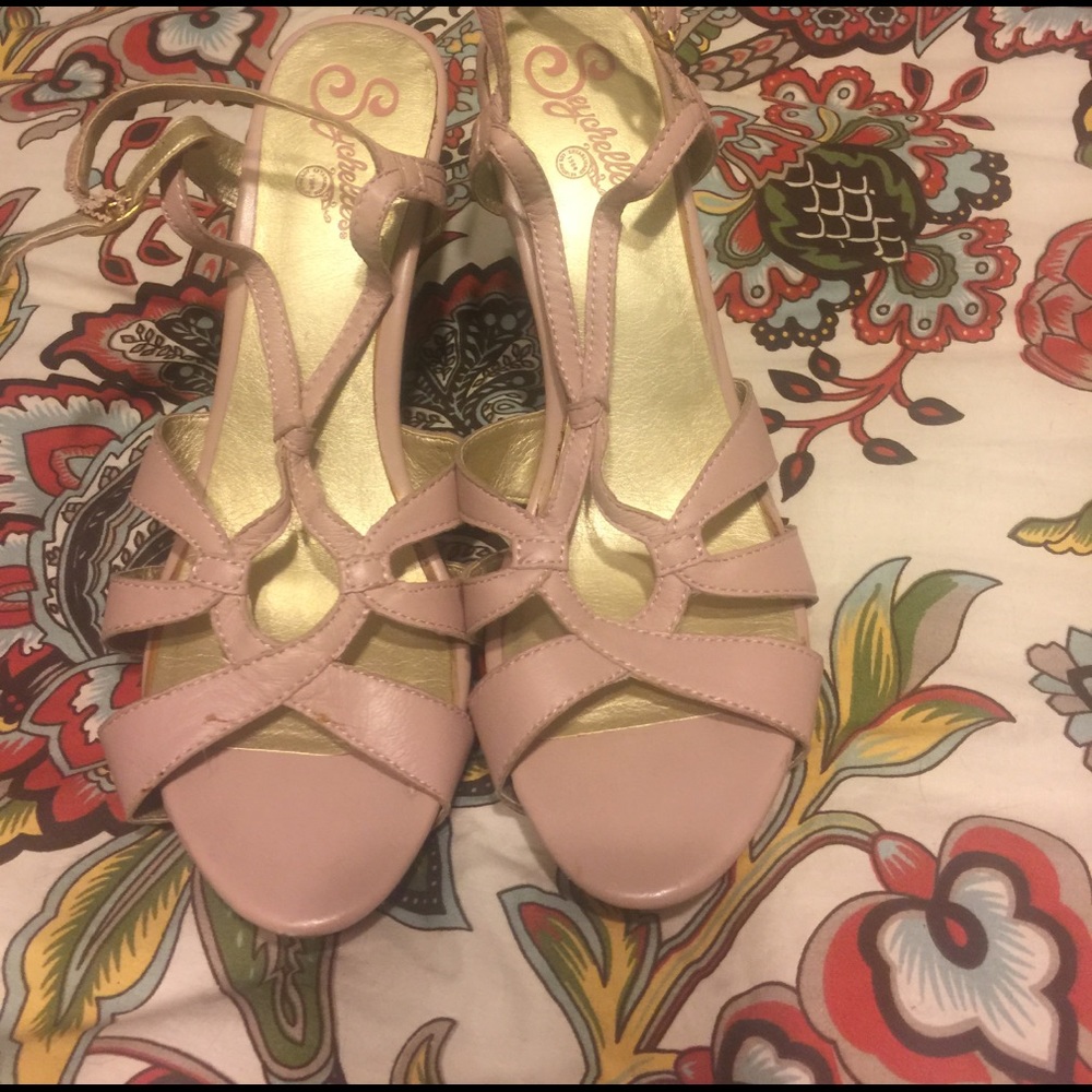 Seychelles Wedges