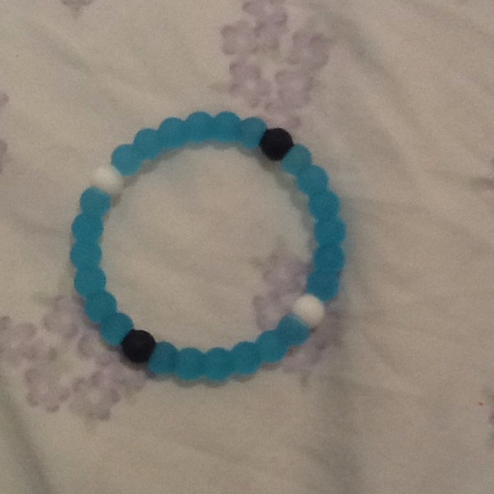 Locai bracelet