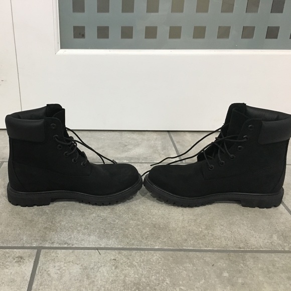 Timberland WOMEN'S 6-INCH PREMIUM WATERPROOF BOOTS - Picture 4 of 5