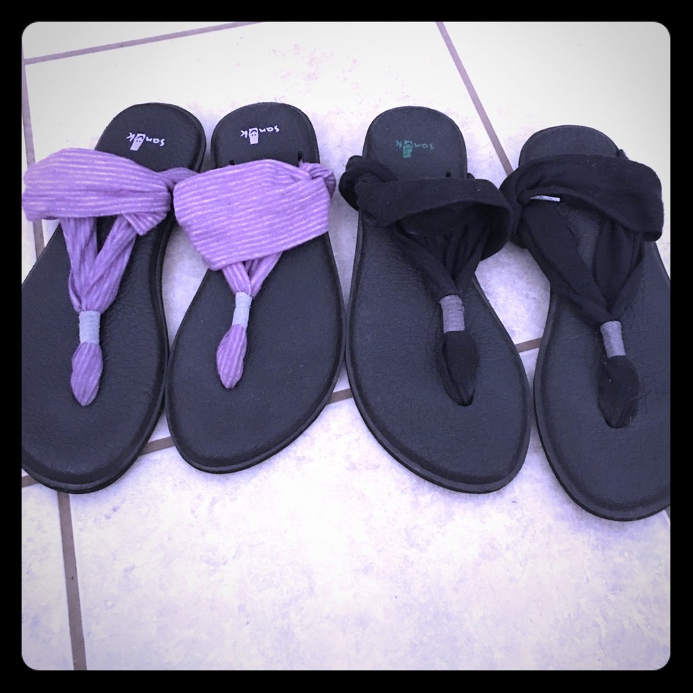 Sanuk sandal bundle