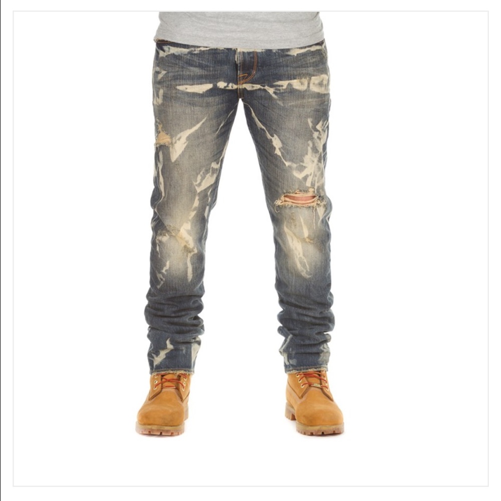 Akoo Lion Washed Jeans