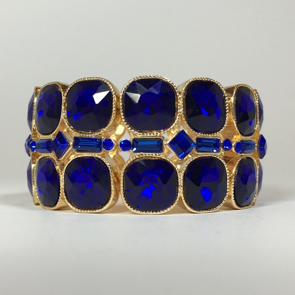 🐬Palisades Bracelet - Gold Tone w/ Blue Crystals