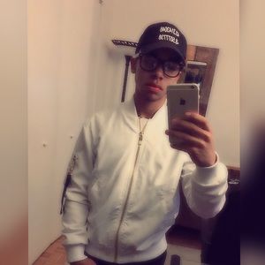 Meet your Posher, James