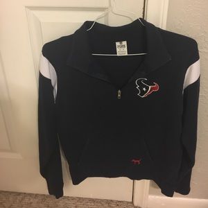 PINK Texans pull over