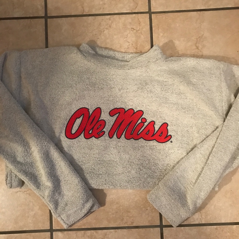 NWT OLE MISS WOOLLY THREADS SWEATSHIRT
