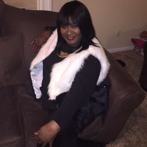 Meet your Posher, Larue