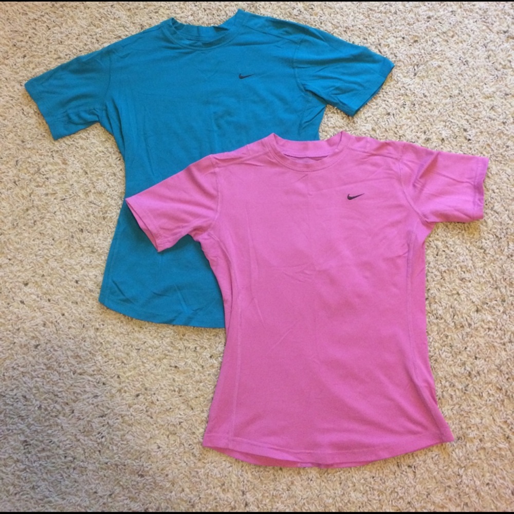 ❤SALE❤ 2 Nike Dry Fit Shirts