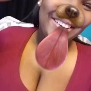 Meet your Posher, Marika