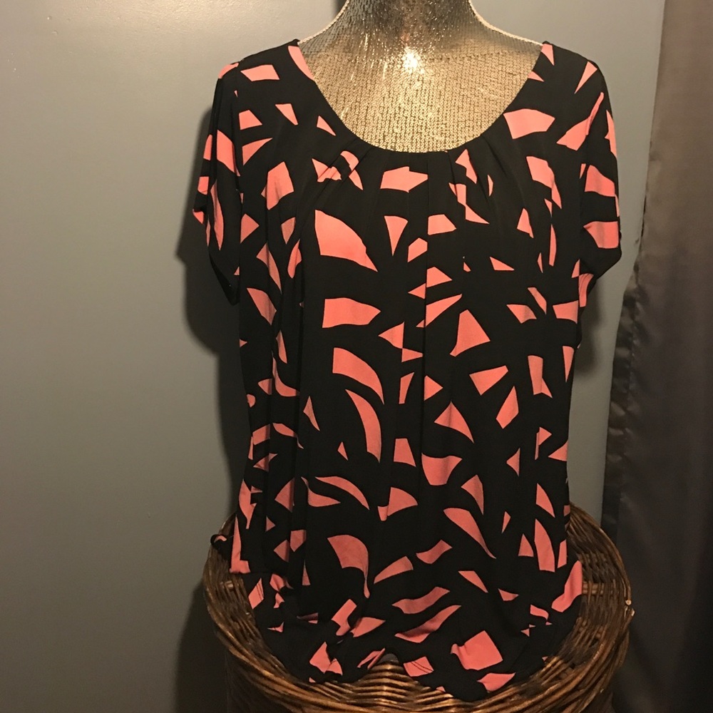 Scoop neck blouse
