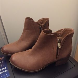 Lucky Brand brown booties