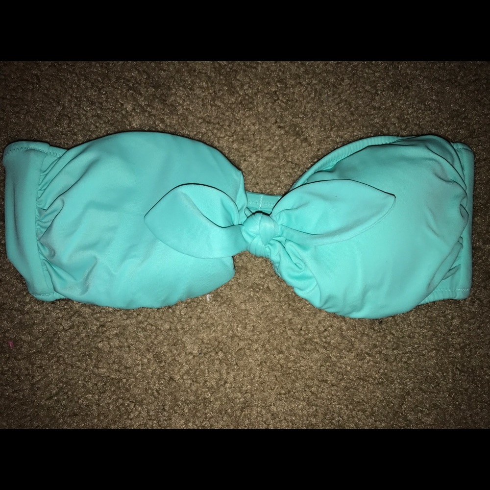 💥SALE💥Victoria's Secret Bikini Top