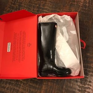 Hunter boots (brand new)