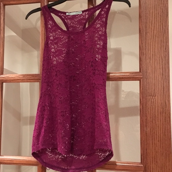 Lace tank top - Picture 1 of 3