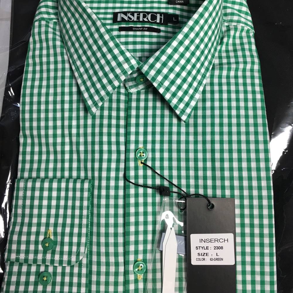Table cloth green shirt size L