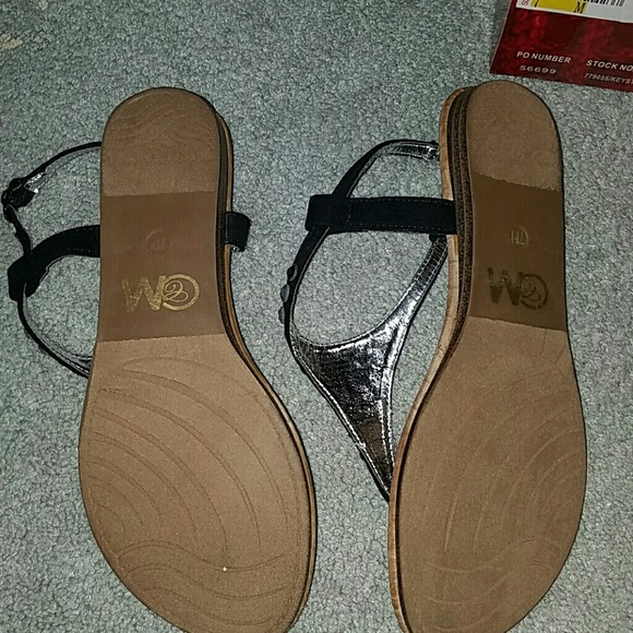 SOLD - Picture 3 of 3