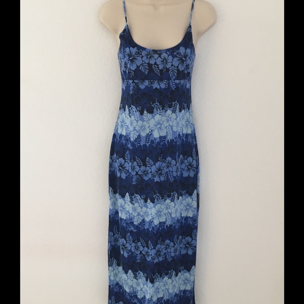 Hawaiian style maxi dress in multi shades of blue