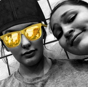 Meet your Posher, Kady