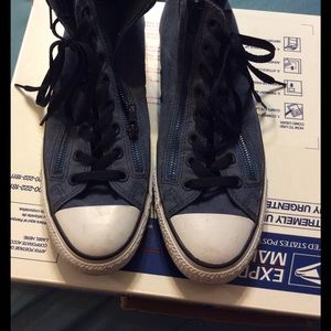 Converse zip high tops size 9.5 men's. 11.5 women