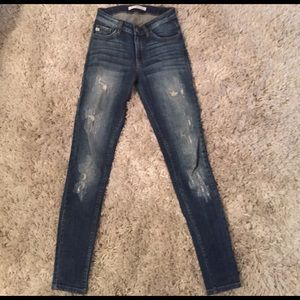 KanCan distressed skinny jeans