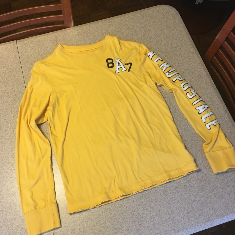 Aeropostale long sleeve t shirt