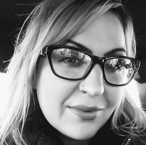 Meet your Posher, Cori