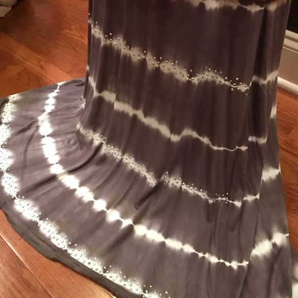 Tie dye top and long skirt - Picture 3 of 8