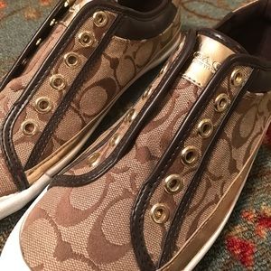 PRICE DROP! NEW Coach gold and tan shoes!