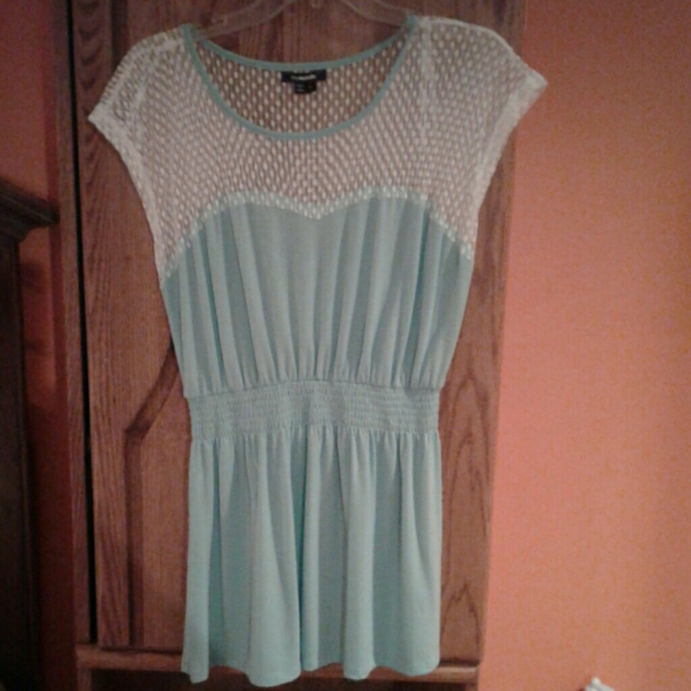Mint and white peplum style top
