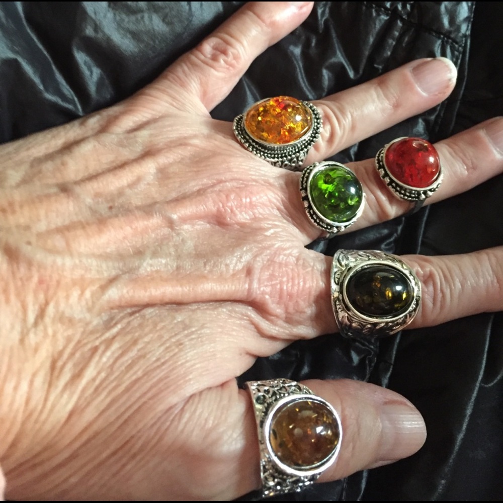 Multicolored stone rings - Picture 2 of 5
