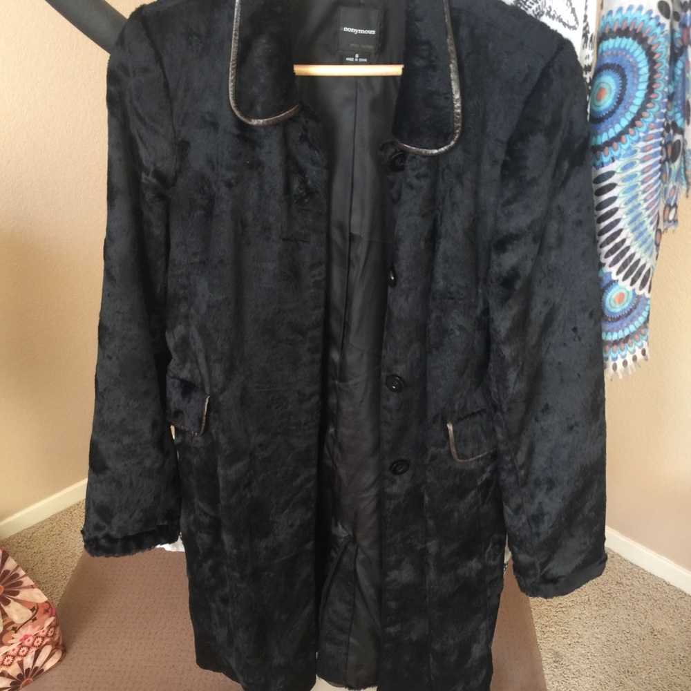 Faux fur jacket w faux leather trim