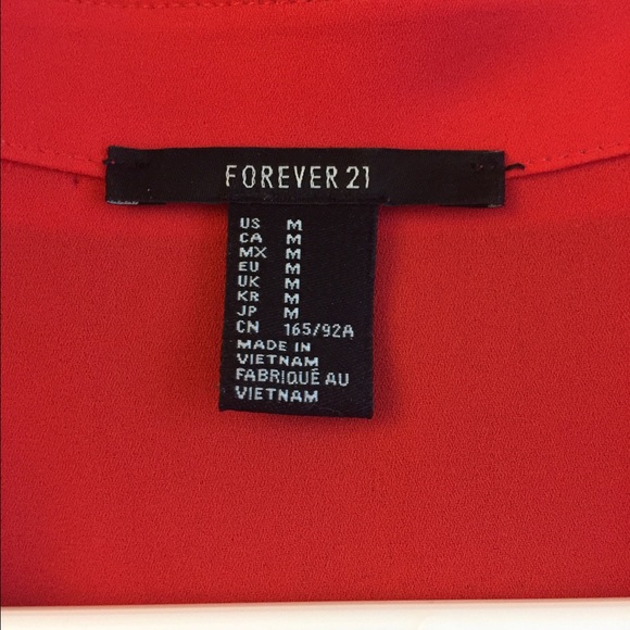 Short sleeve button up - Picture 4 of 6