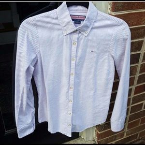 Vineyard Vine plum/pink button up shirt sz small