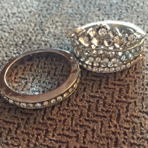 🎉 Silver Colored Crown Ring & Band size 7 & 8 - Picture 5 of 8