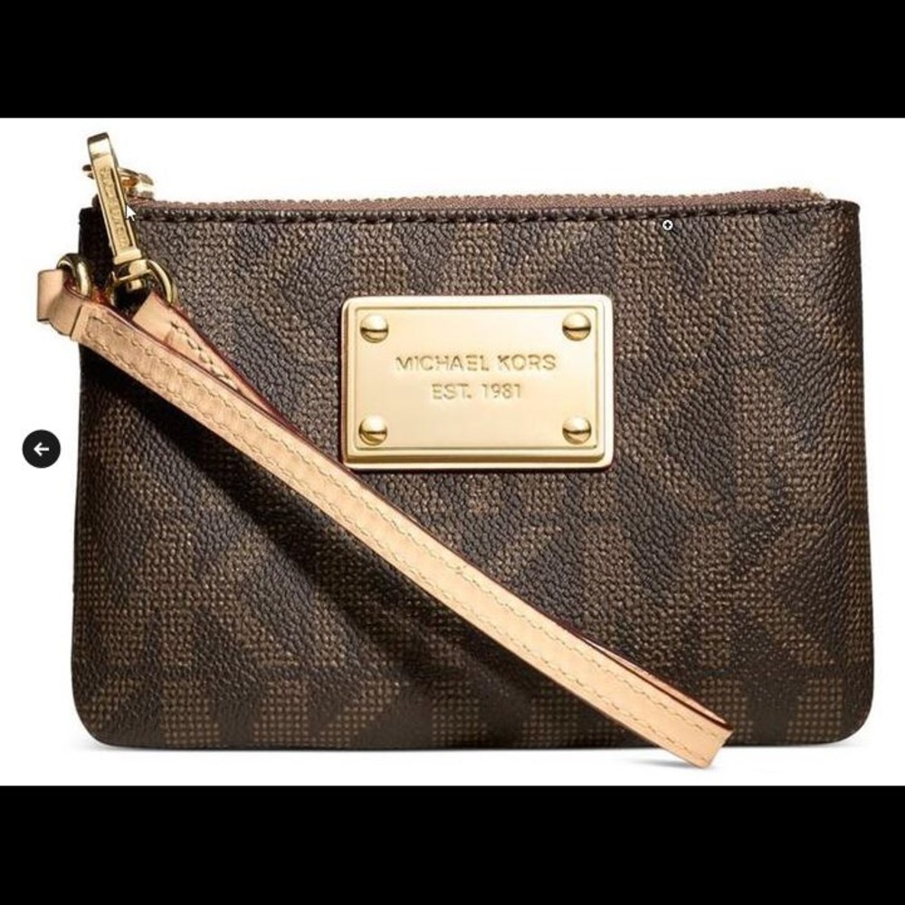 Sold! NWT Michael Kors Small Wristlet