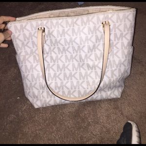 White michael kors logo purse