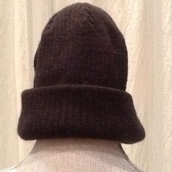 Attaboy Wool Cap with Brim - Picture 3 of 4