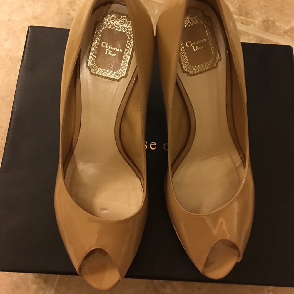 Christian Dior pumps